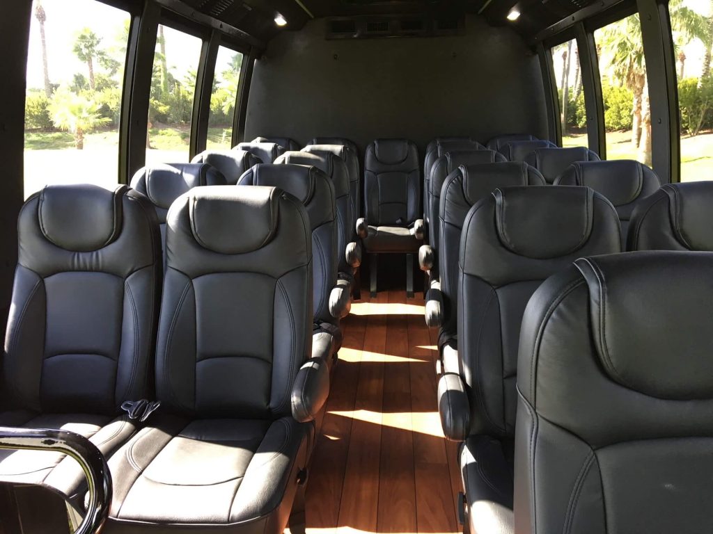 Interior Minibus: 20-24 Passengers